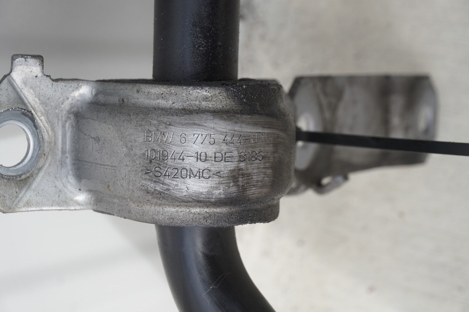 13 - 18 BMW 650i F06 RWD Front Sway Bar Stabilizer  OEM