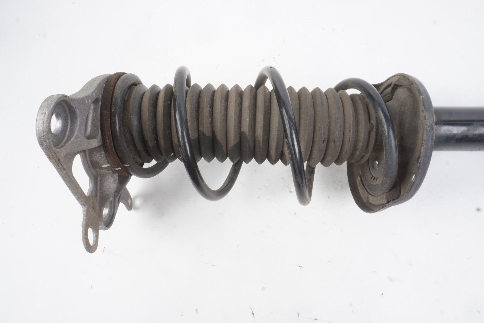 2015-2019 Jeep Renegade Rear Shock Strut Absorber & Coil Right Passenger SideOEM