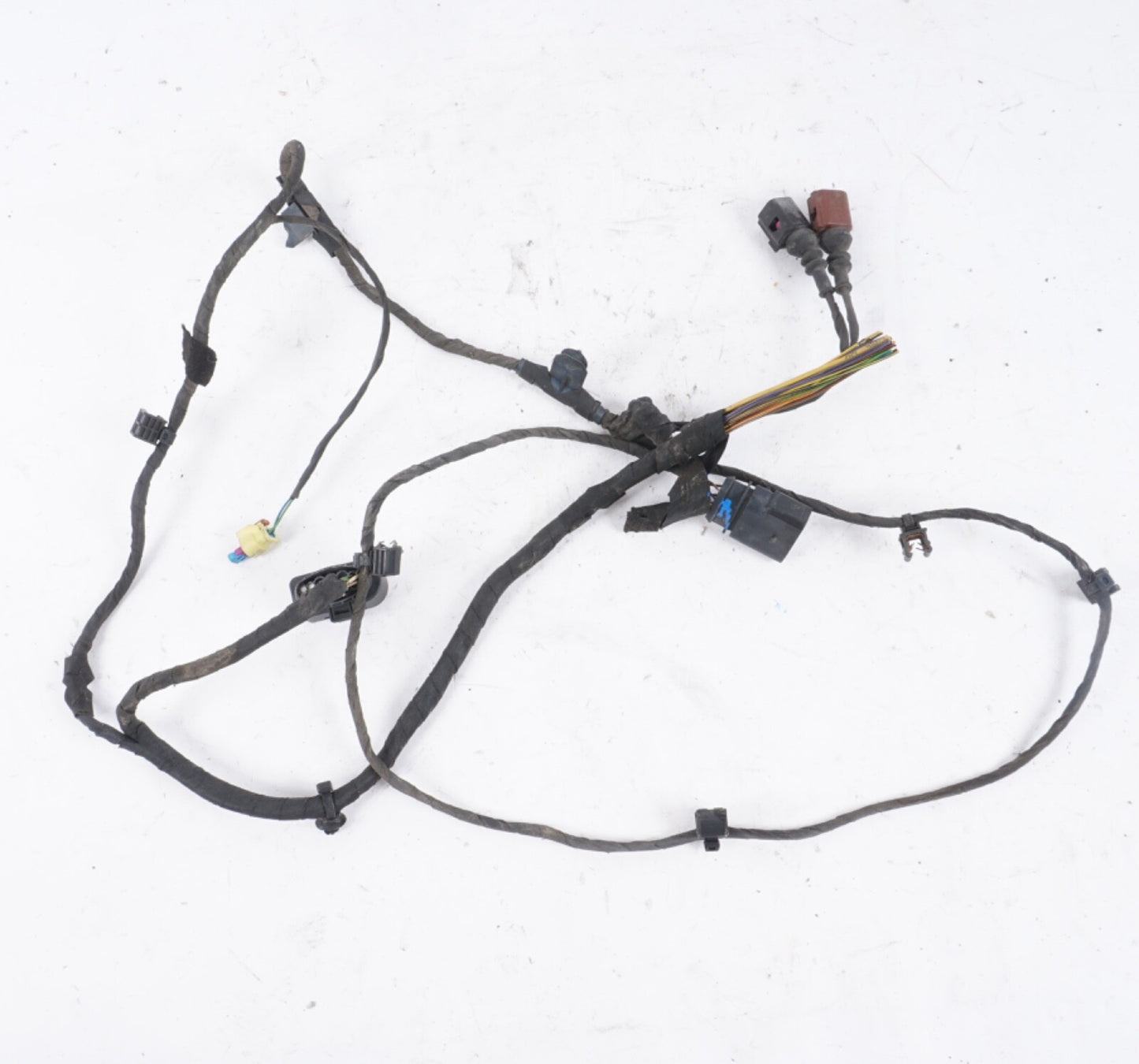 2011 - 2014 AUDI A8L D4 RIGHT PASS FRONT HEADLIGHT PIGTAIL PLUG WIRE CUT OEM