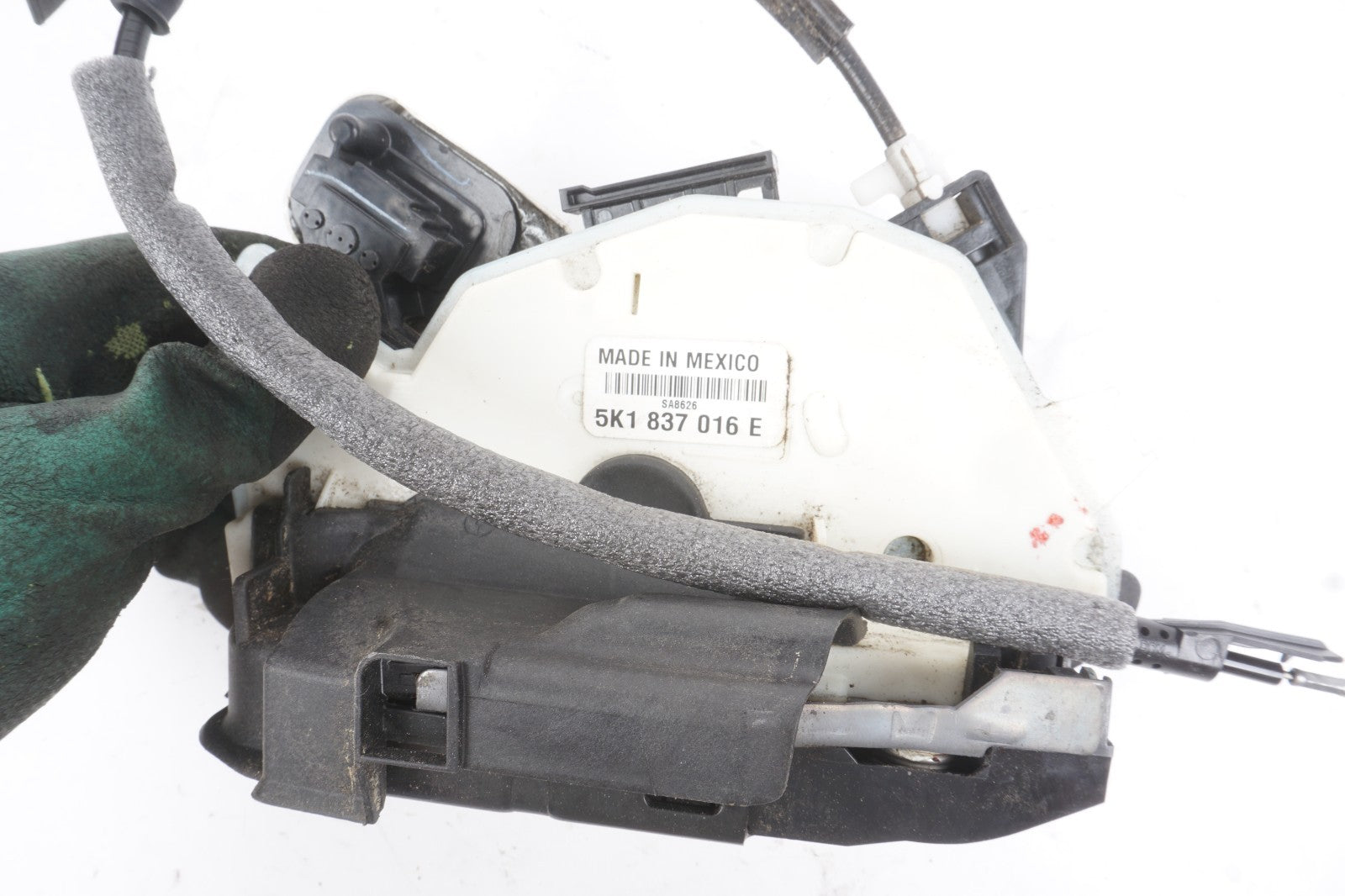 12 - 17 Volkswagen Passat Front Right Passenger Door Lock Latch Actuator OEM