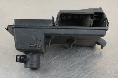 2006-2013 VOLVO C70 AIR CLEANER 08694606