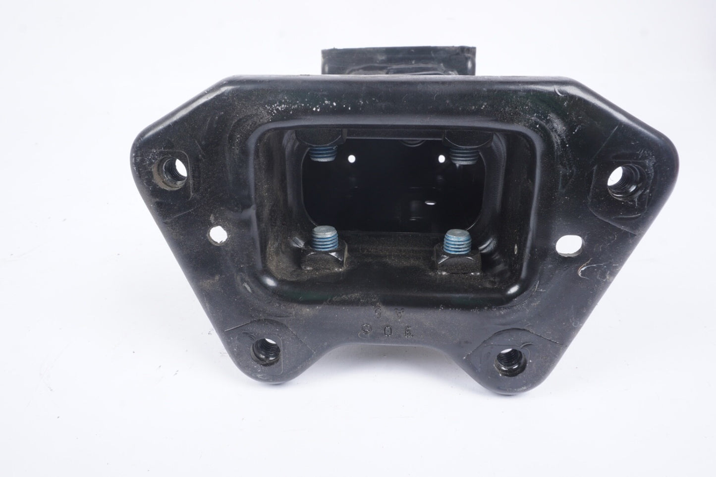 2007-2013 Mercedes W221 S550 S63 AMG Right Reinforcement Bar Bracket OEM