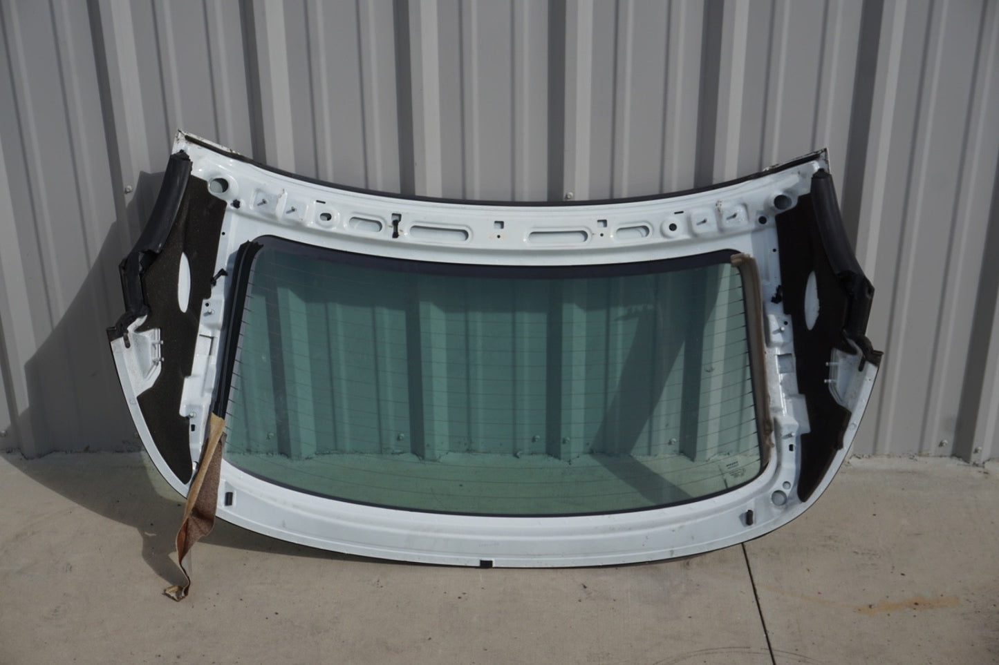 2006 - 2013 VOLVO C70 Rear Convertible Hard Top Windshield Back Glass Panel OEM