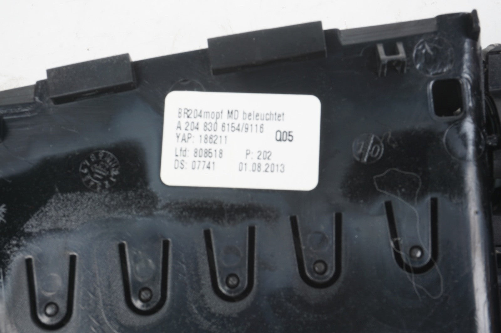 2012 - 2014 Mercedes C250 Front Center Dashboard Air Vent OEM