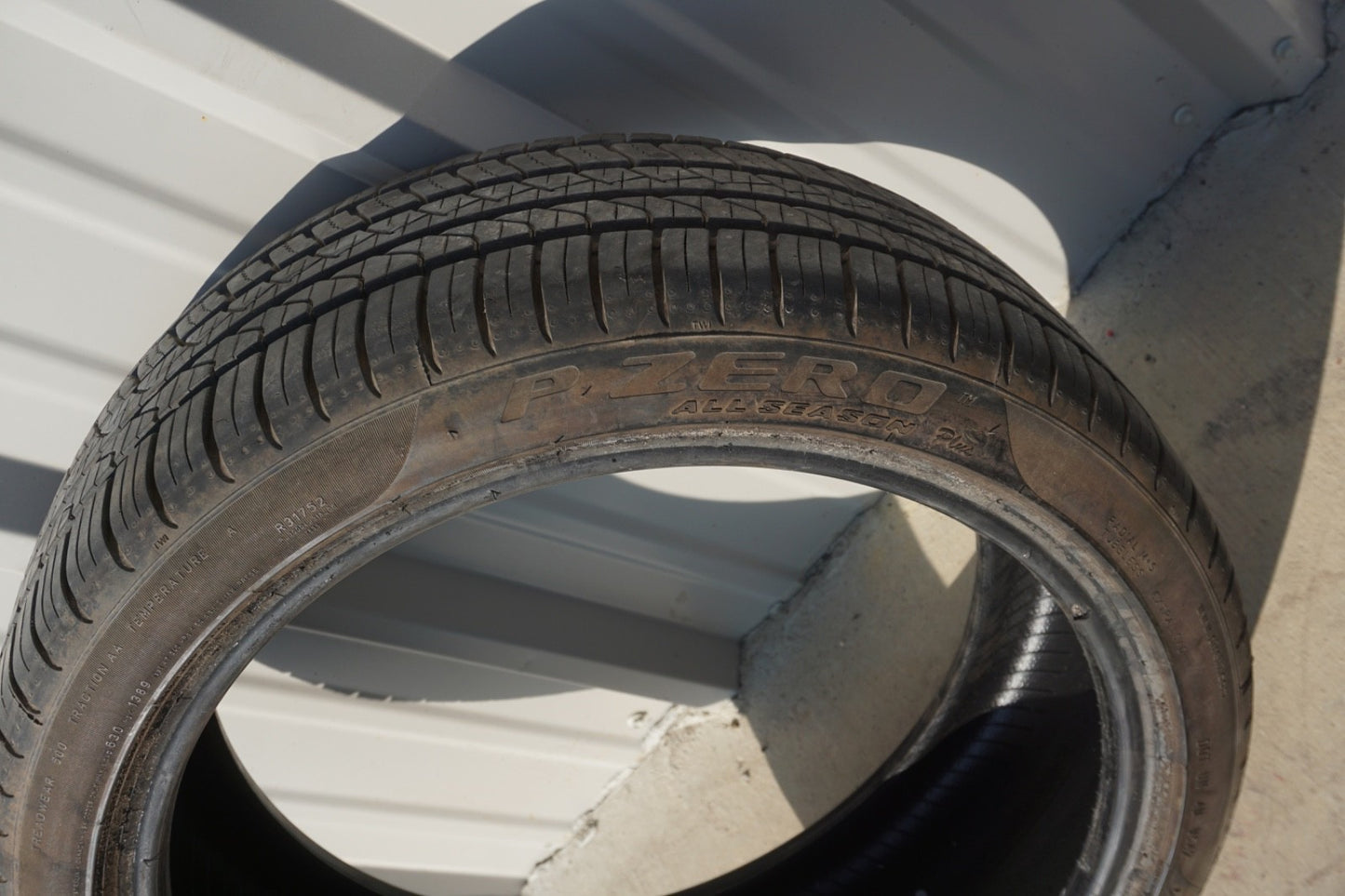 Pirelli Pzero All Season Plus 225/40R18 Tire (QTY 1) 9/32" - USED