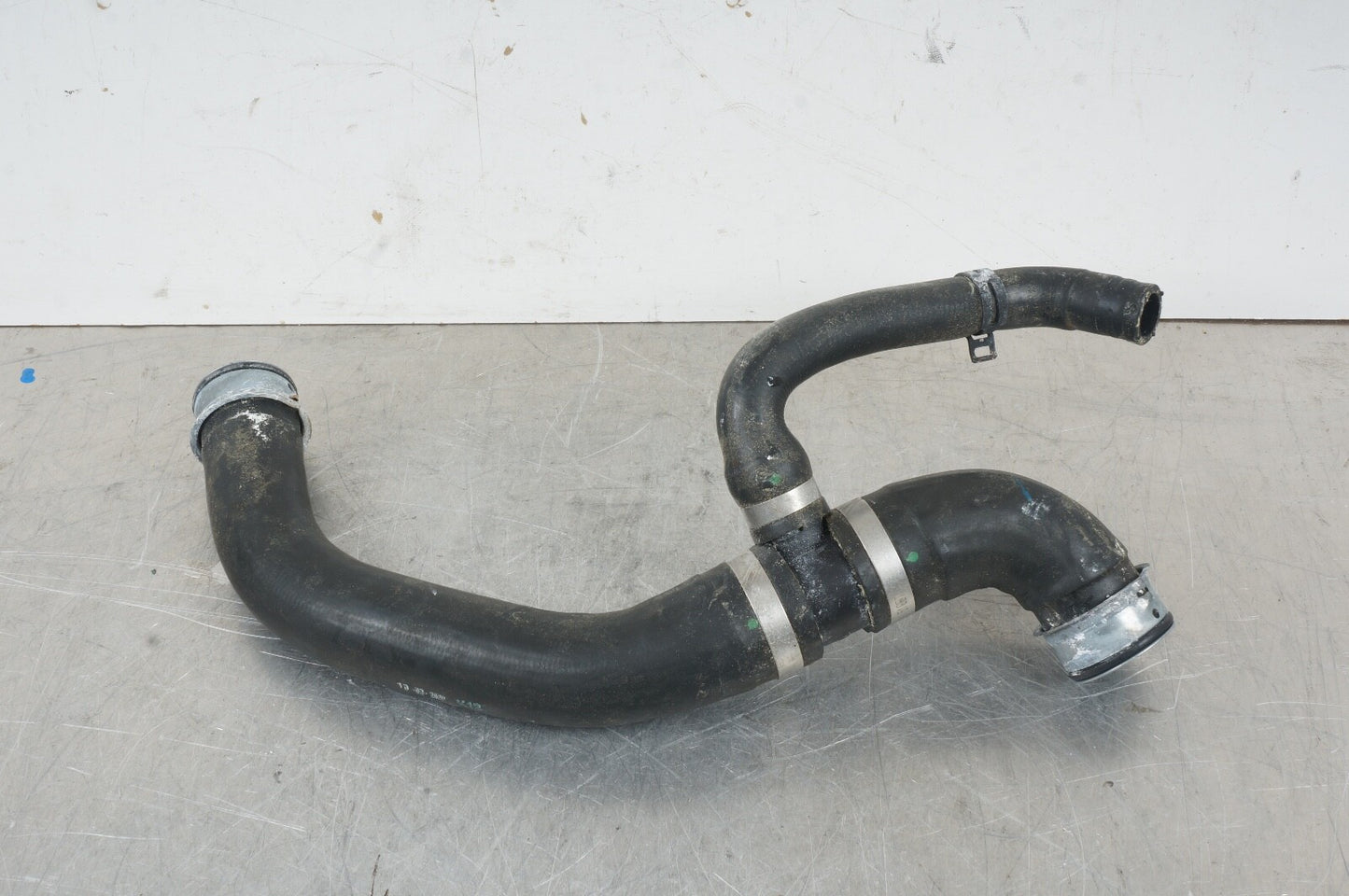 2020 MB SL450 R231 Coolant Hose Pipe A2315015282 3.0i