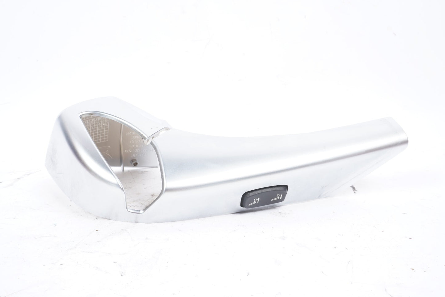 13 - 18 BMW 650i 640i Right Passenger Seat Belt Guide Trim Cover OEM