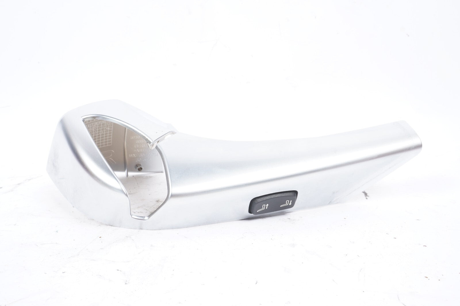 13 - 18 BMW 650i 640i Right Passenger Seat Belt Guide Trim Cover OEM