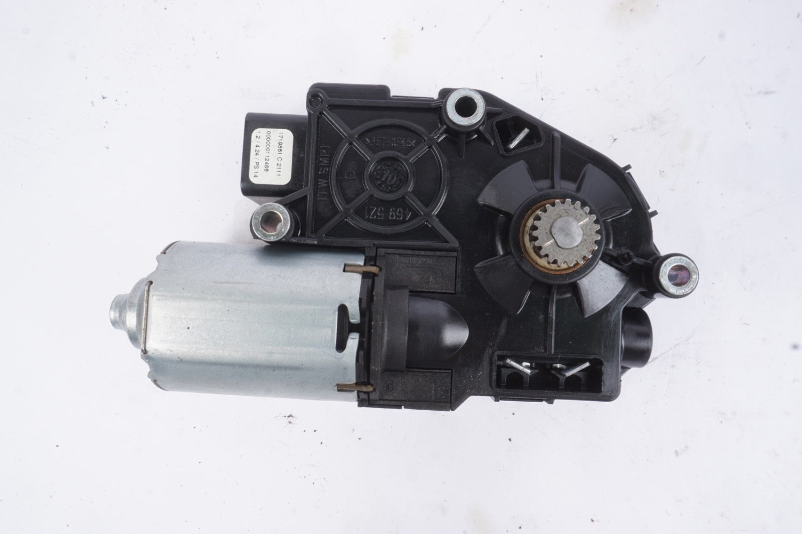 07-13 Mercedes W221 S63 AMG S550 S400 Sunroof Sun Roof Motor 2218204742 OEM