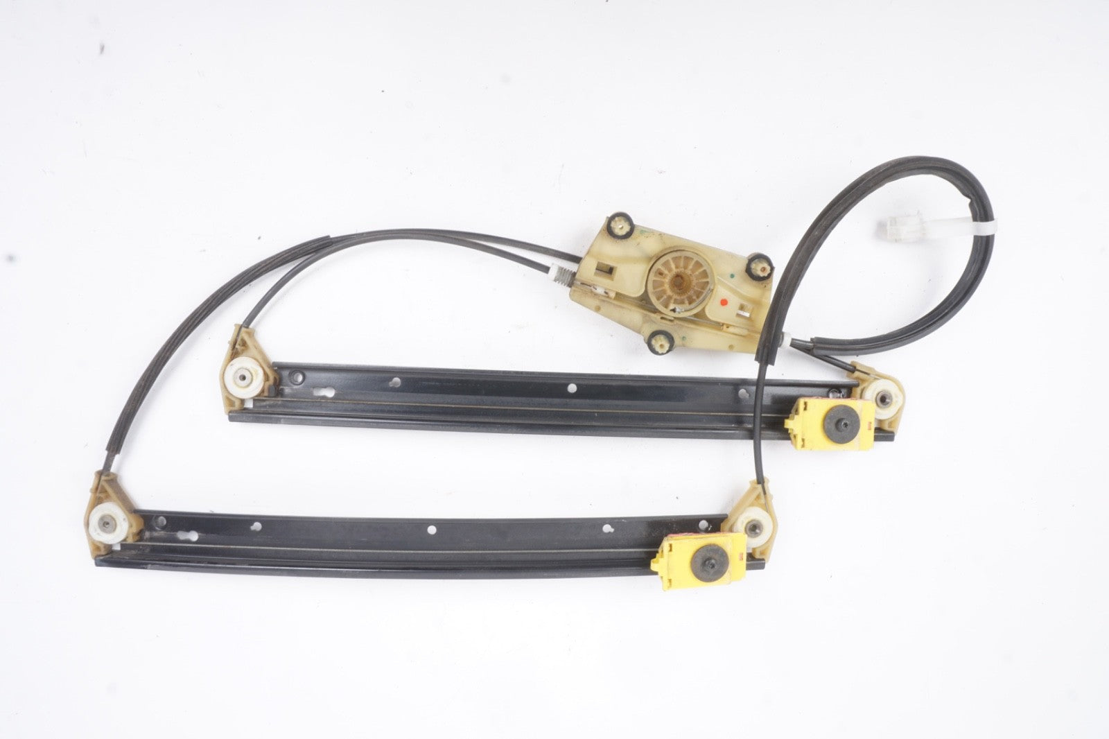 2005 - 2011 Audi A6 Quattro Front Right Power Window Regulator OEM