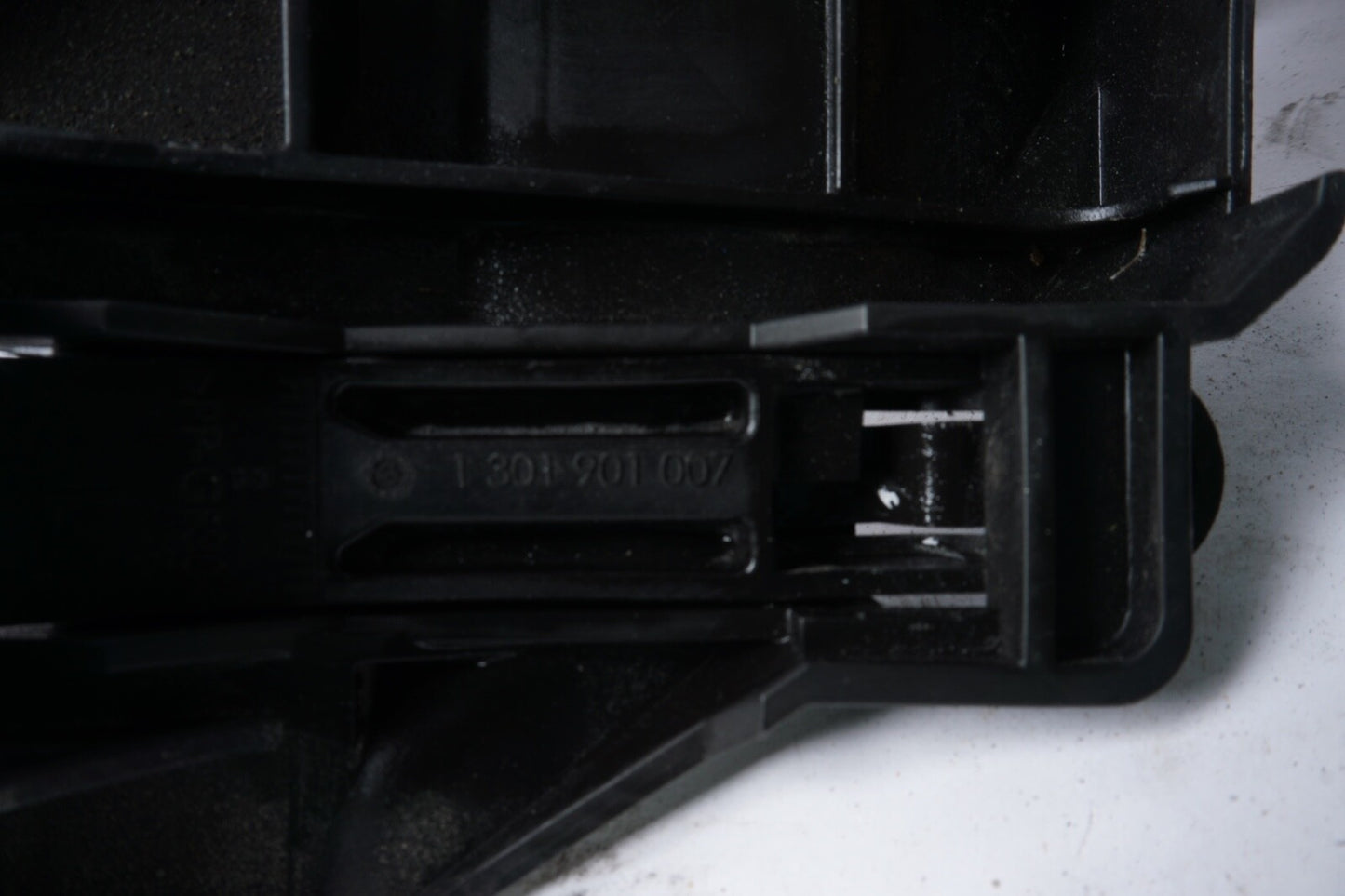 2012-14 AUDI A7 S7 Headlight Left Right Bracket Holder mount Genuine 4G8941453A