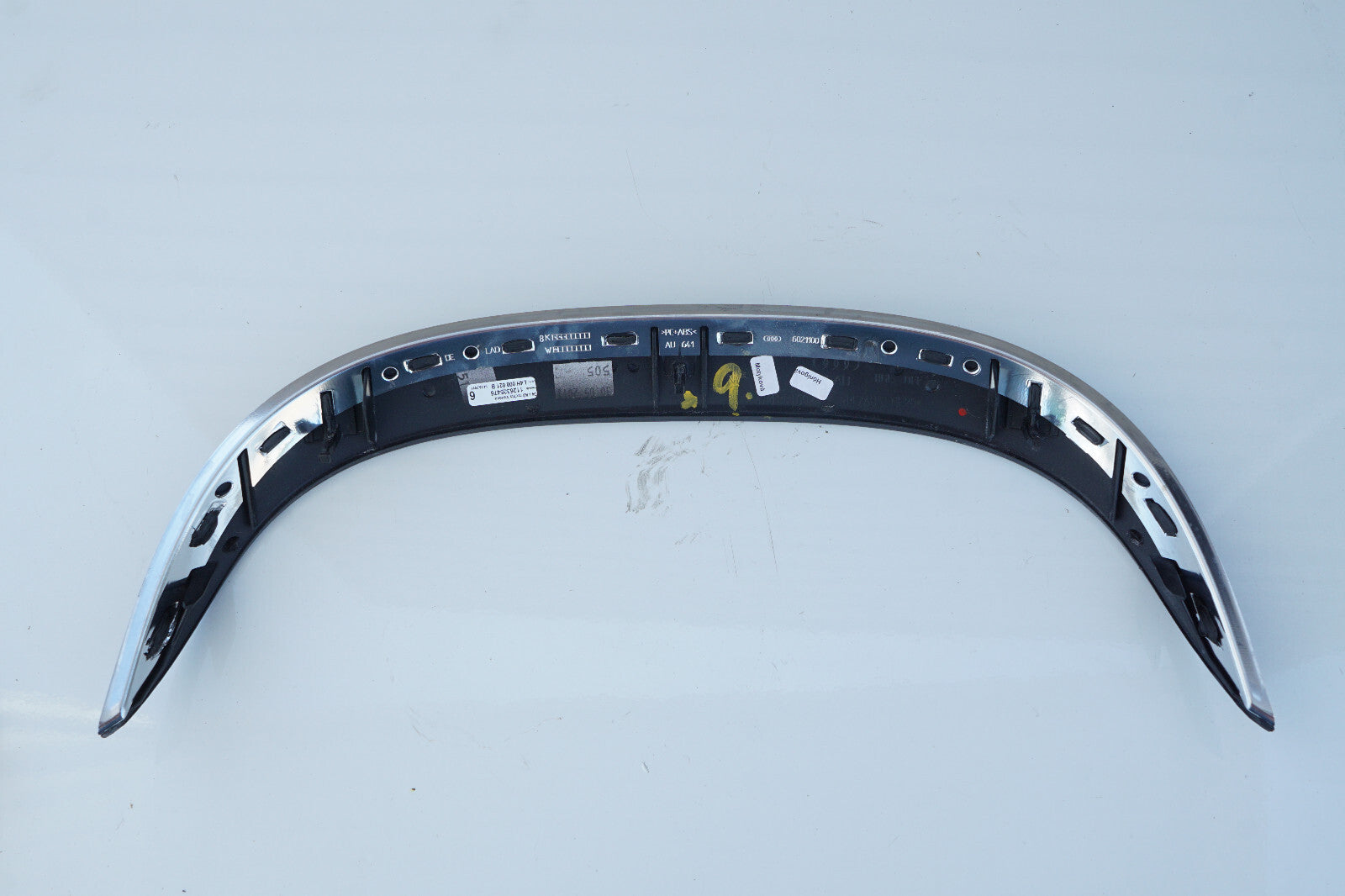 2011 - 2017 AUDI A8L A8 FRONT LEFT OR RIGHT SEAT BACK REST TRIM MOLDING OEM