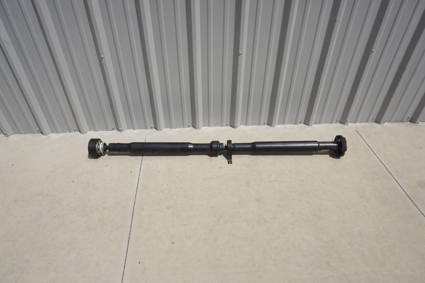 2014 - 2017 Maserati Ghibli 3.0L RWD Rear Drive Shaft Propeller 670008545 OEM