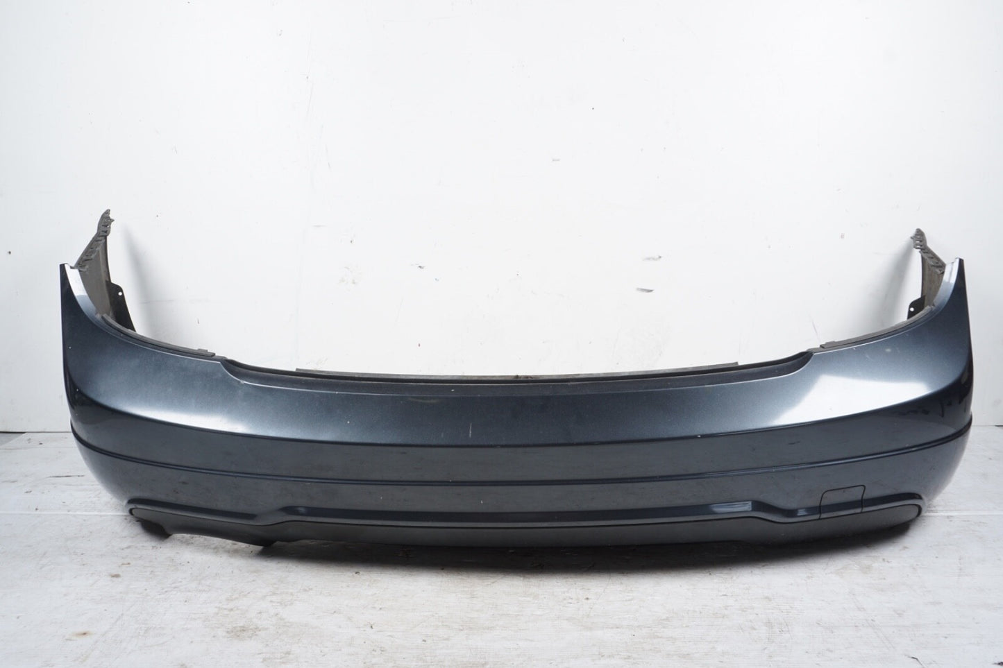 2012-2015 Mercedes-Benz C250 C300 Coupe Sedan Rear Bumper Cover W/O Park Assist