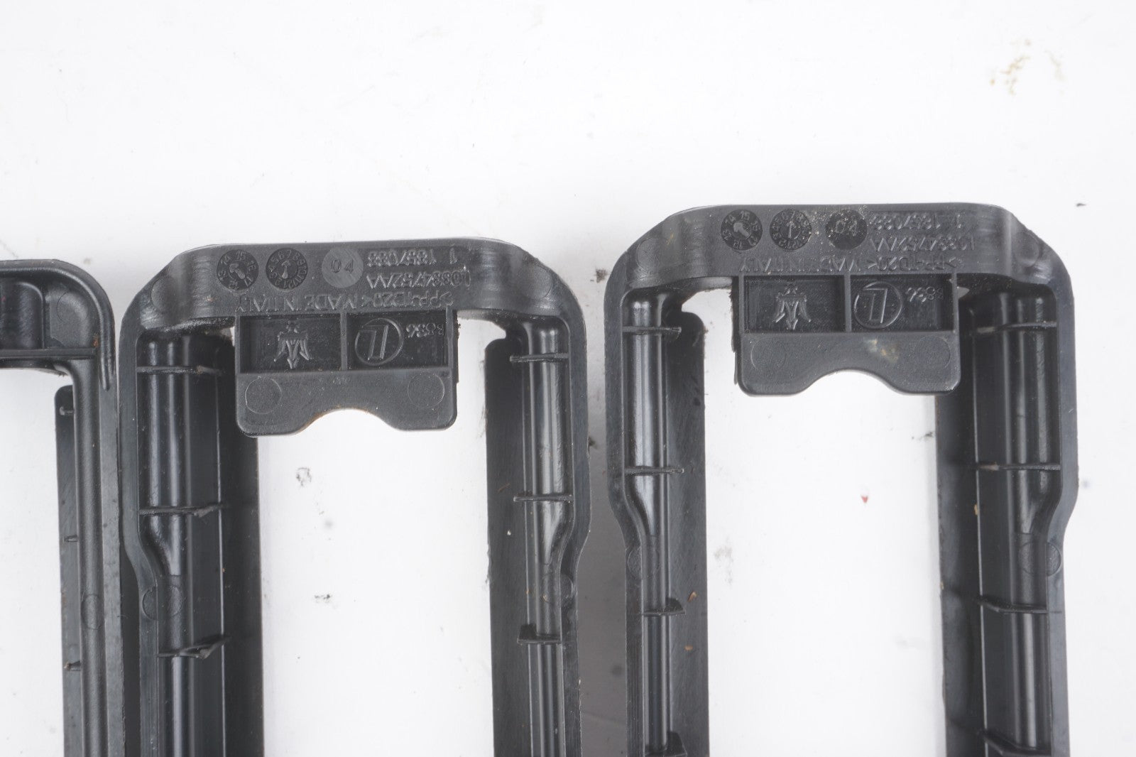 2014-2024 Maserati Ghibli Front Right Pass Seat Track Cover Trim Set Of 3 OEM
