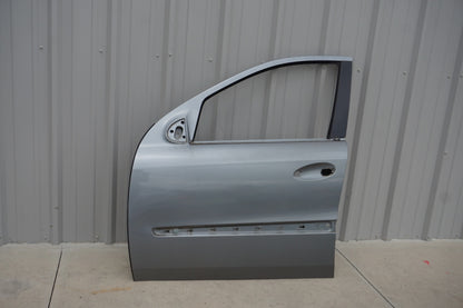 06 - 11 Mercedes W164 ML63 ML350 ML500 FRONT LEFT DRIVER SIDE DOOR SHELL OEM