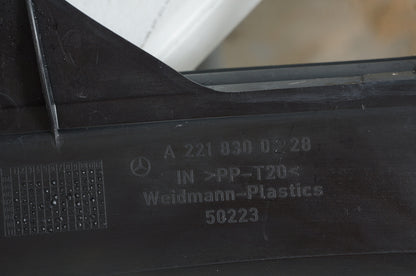 07-13 MERCEDES S550 W221 WINDSHIELD COWL PANEL BAFFLE WATER DRIP COVER OEM