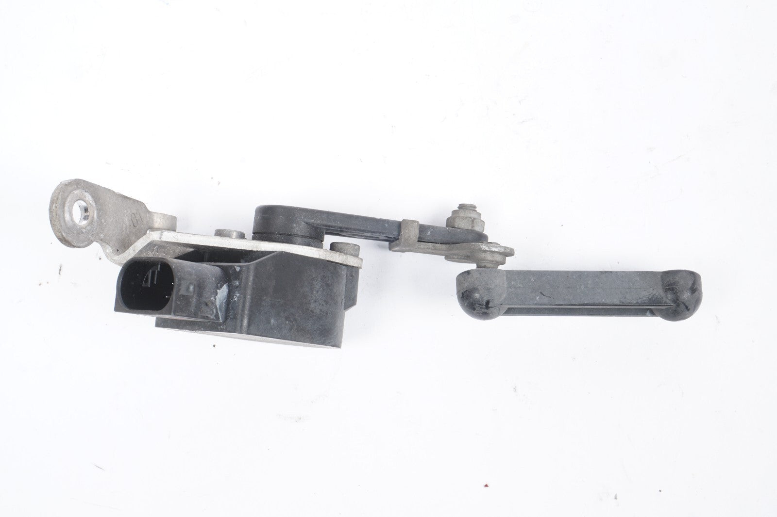13-18 BMW 650i 640i Front Left Driver Suspension Height Level Sensor  OEM