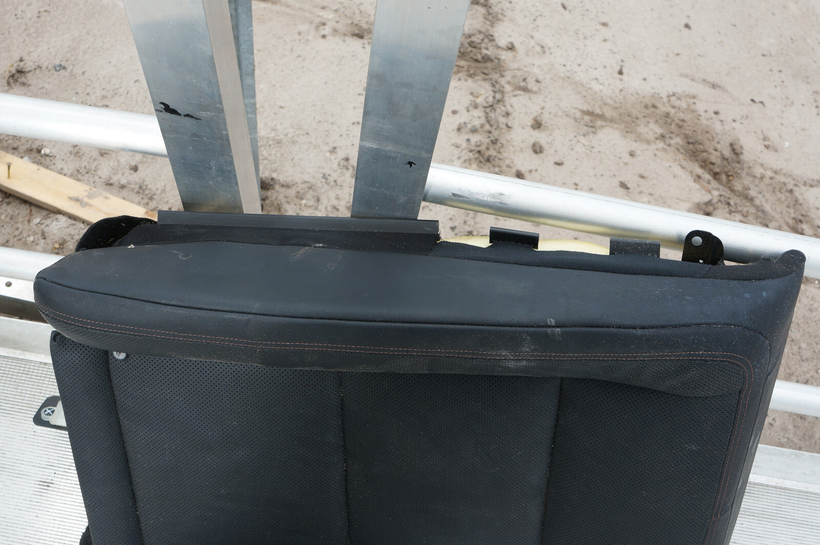 2010-2013 MERCEDES S550 W221 REAR LEFT SEAT UPPER BACKREST CUSHION OEM
