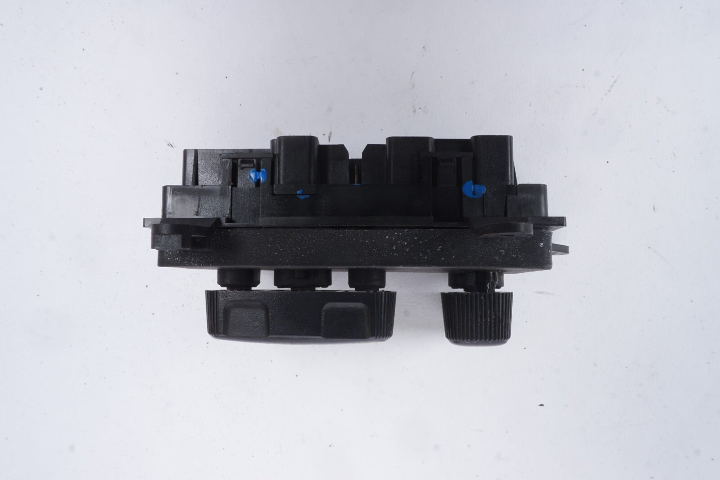 1990 - 1993 Cadillac Allante Front Right Passenger Seat Control Switch  OEM