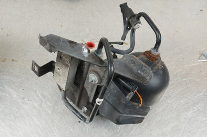 03-06 MERCEDES R230 SL500 FRONT HYDRAULIC SUSP VALVE W/ACCUMULATOR