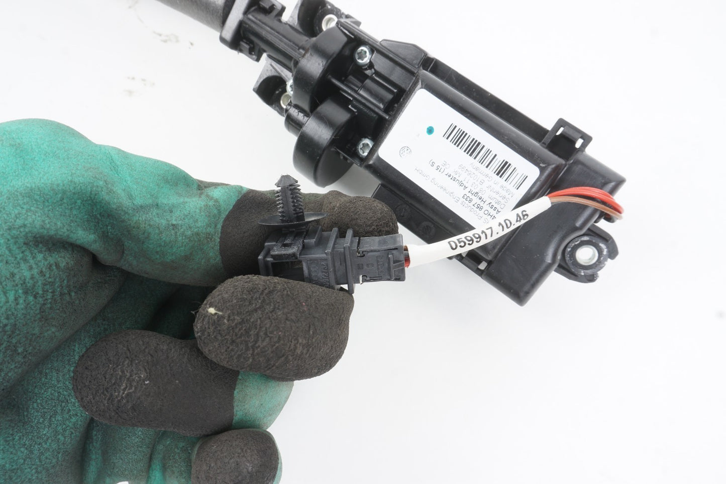 2011-2017 Audi D4 A8 A8L Front Right Passenger Seat Belt Adjusting Motor OEM