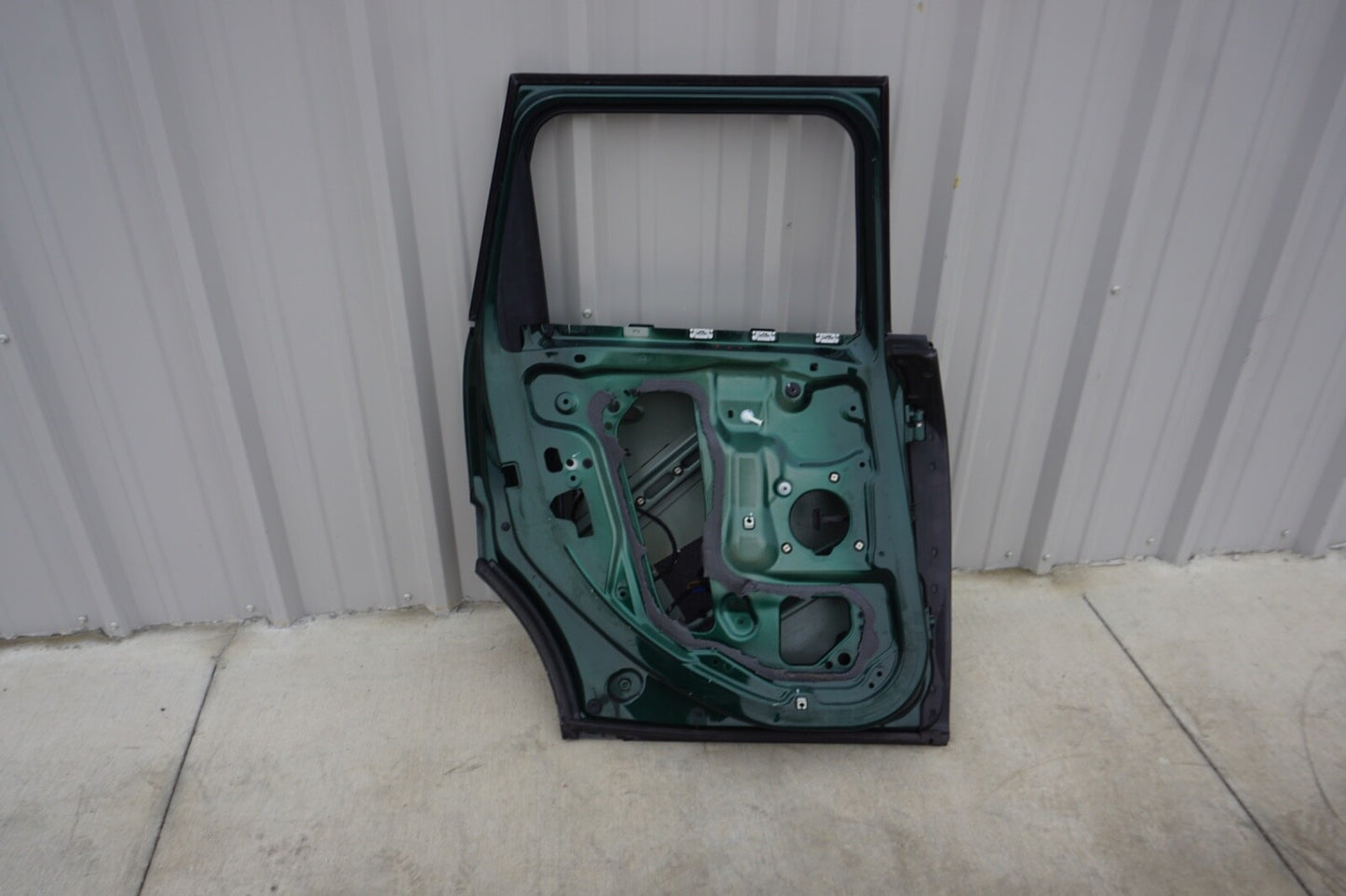 15-20 MINI COOPER (4 DOOR MODEL) REAR LEFT DOOR SHELL