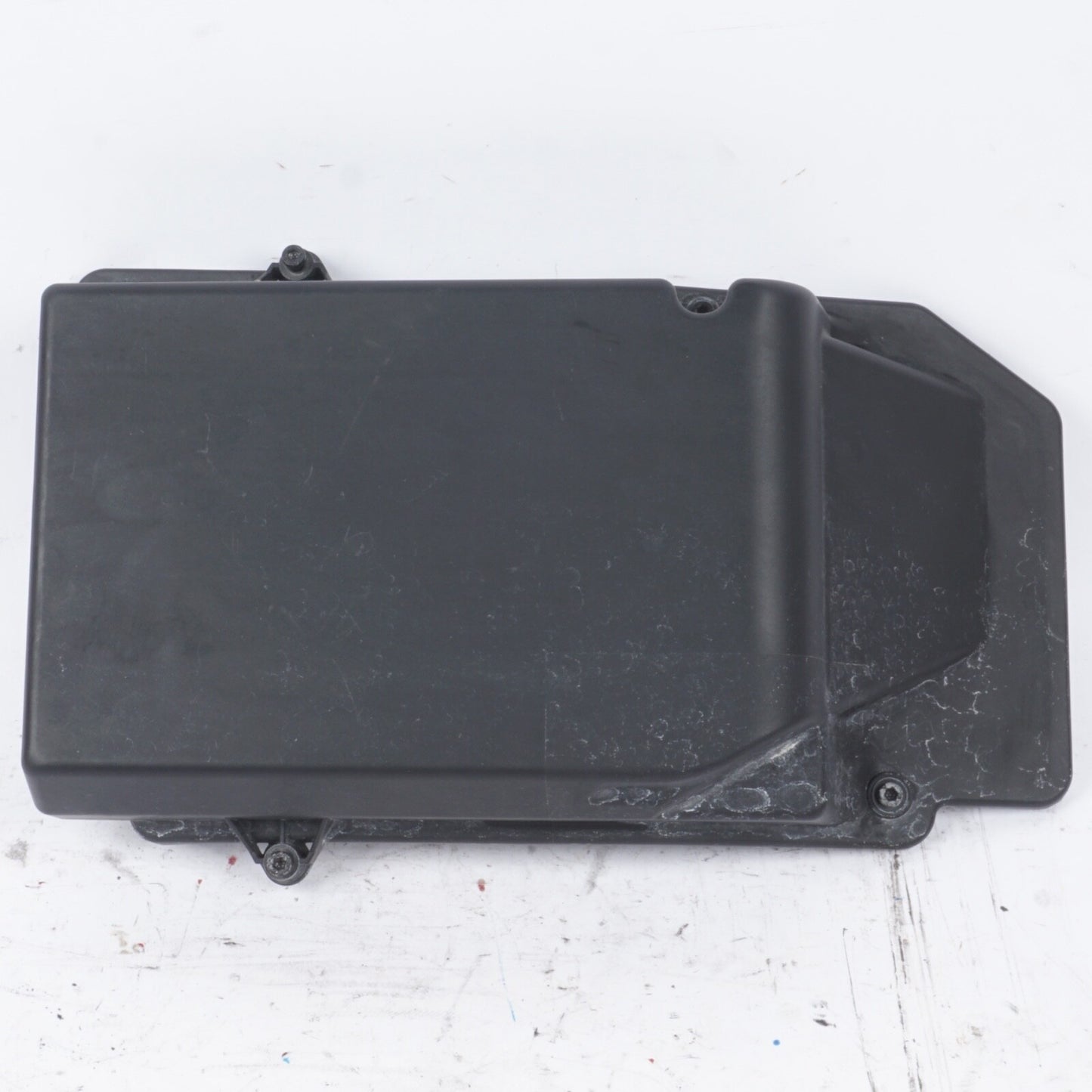 07-11 MERCEDES W221 S65 AMG S600 CL550 UNDER HOOD FUSE RELAY COVER 2215401182