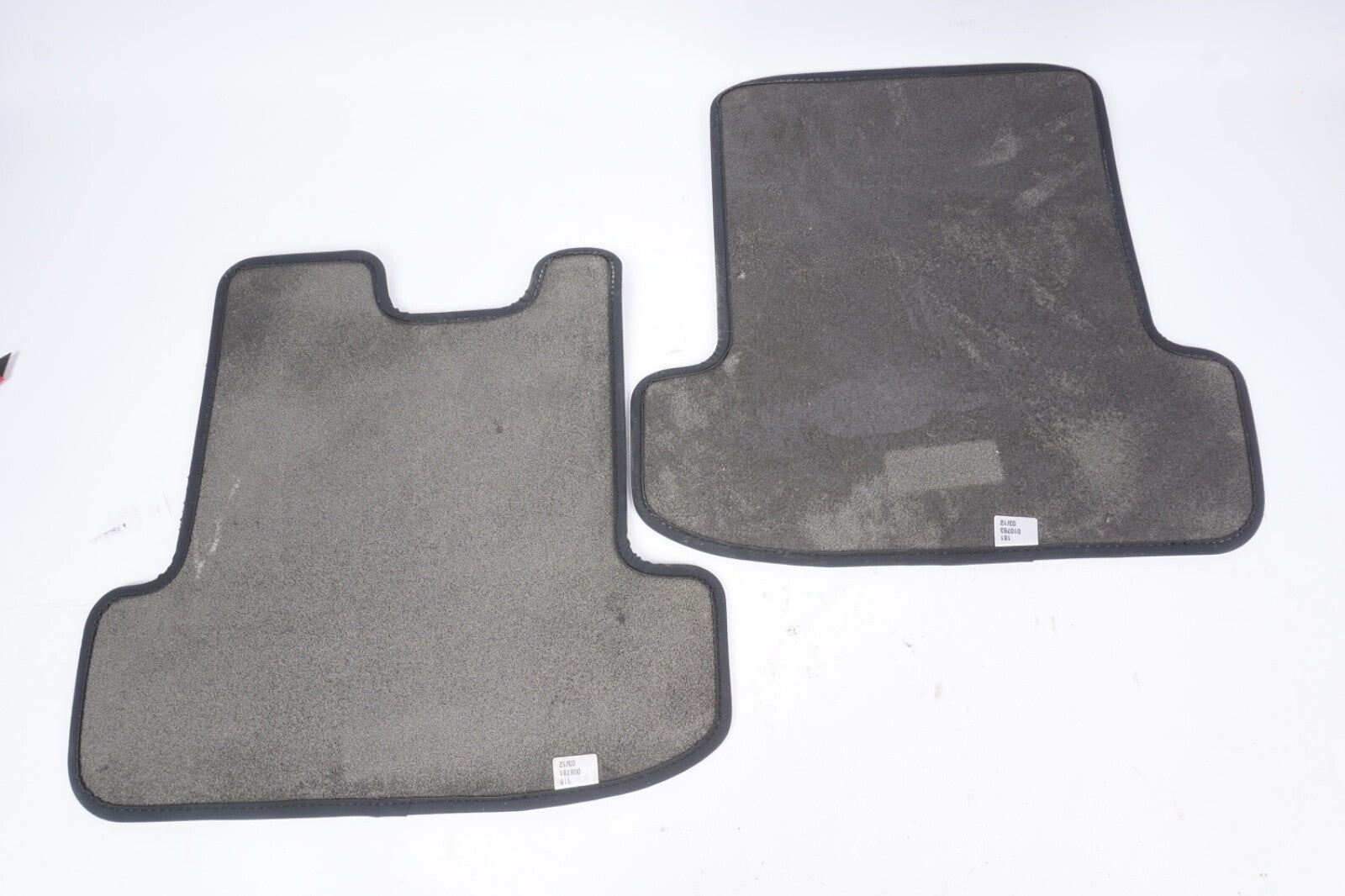 2007 - 2013 Mercedes Benz S Class W221 Carpet Mat Floor Interior Rear Pair