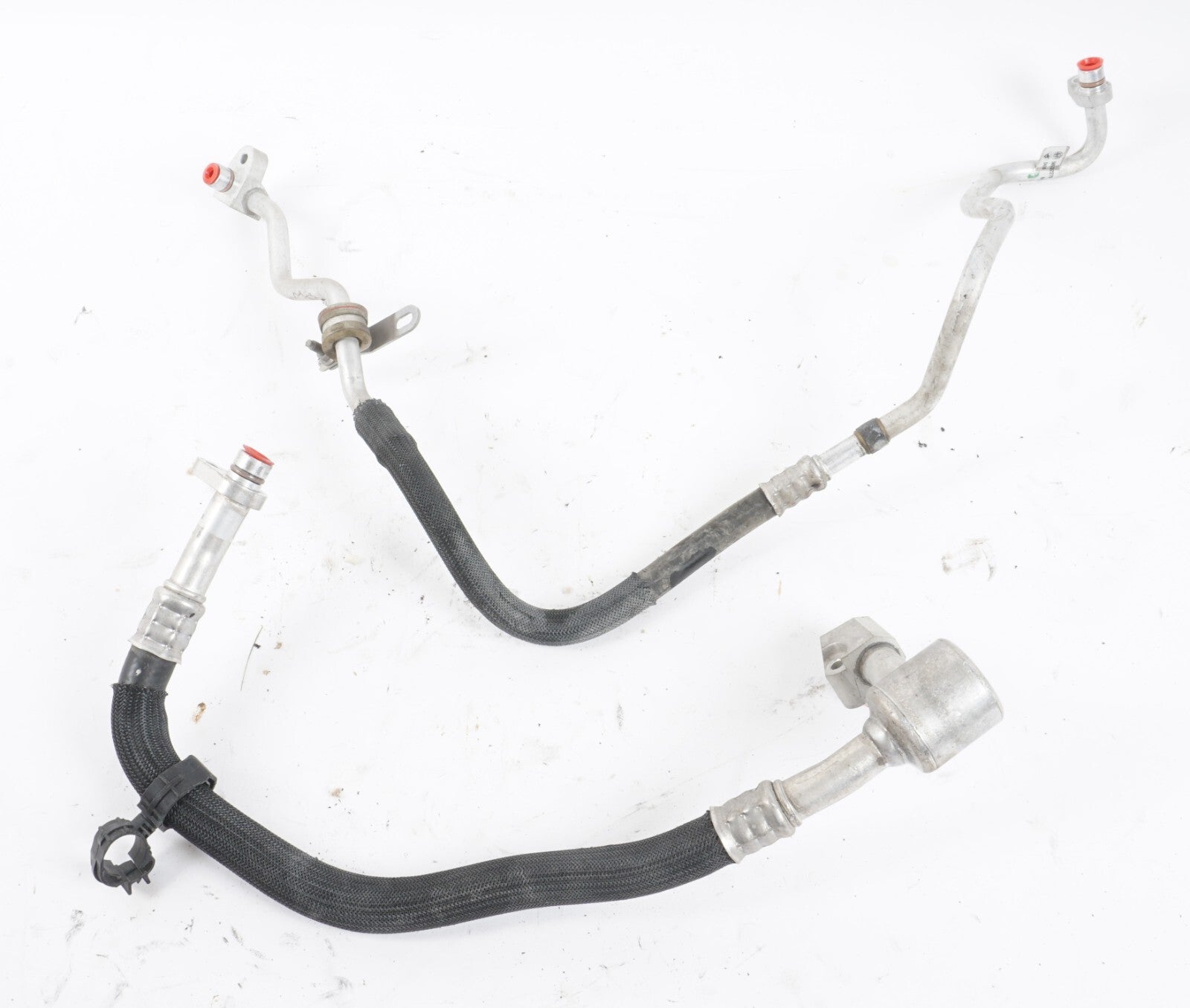 2017 - 2024 ALFA ROMEO GIULIA HVAC A/C REFRIGERANT SUCTION HOSE OEM 50532288