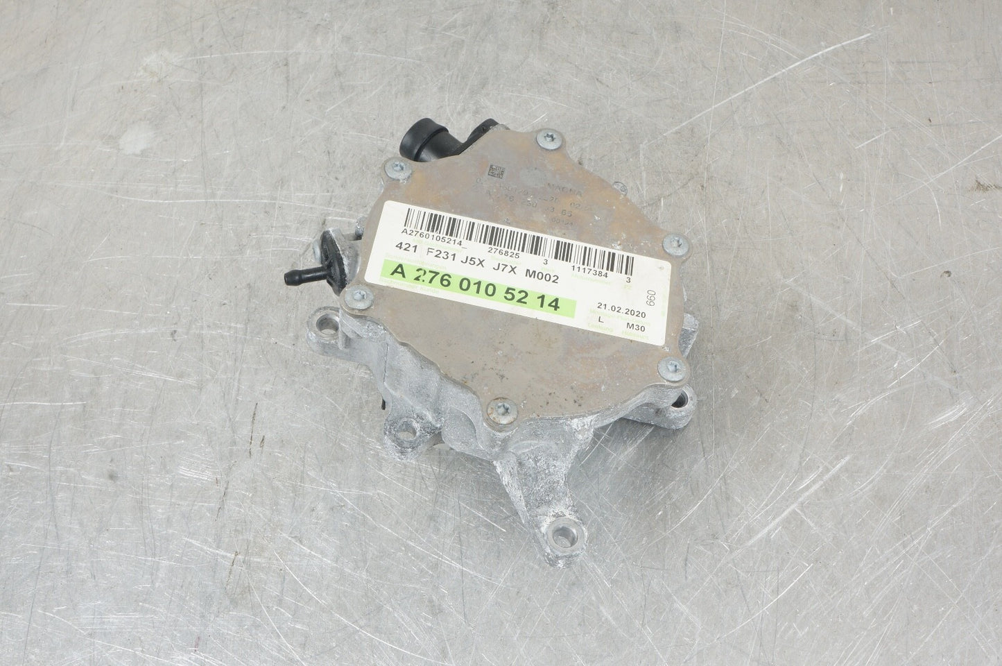 2017-2020 Mercedes Benz SL550 R231 2760105214 VACUUM PUMP