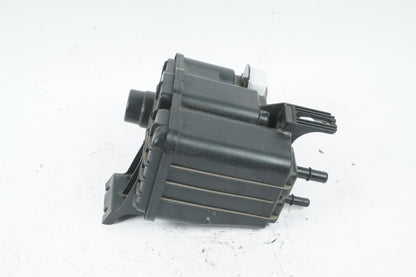 2017 - 2020 CHRYSLER PACIFICA FUEL VAPOR CHARCOAL CANISTER 52030368AF OEM