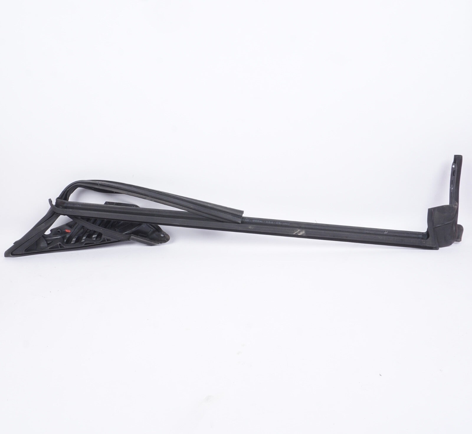 2021 - 2025 BMW 430i M440 M4 COUPE CONVERTIBLE LEFT DOOR SEAL GASKET