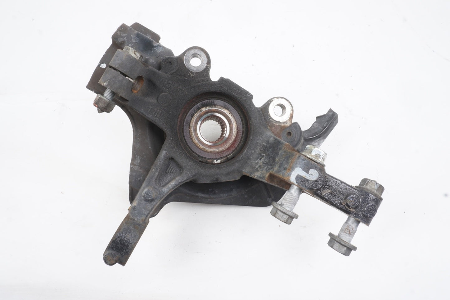 2014 - 2017 Fiat 500L Front Spindle Knuckle Hub Passenger Right RH OEM 30k