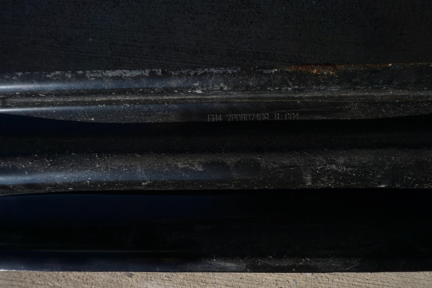 2011 - 2018 PORSCHE CAYENNE FRONT BUMPER REINFORCEMENT BAR BEAM REBAR OEM