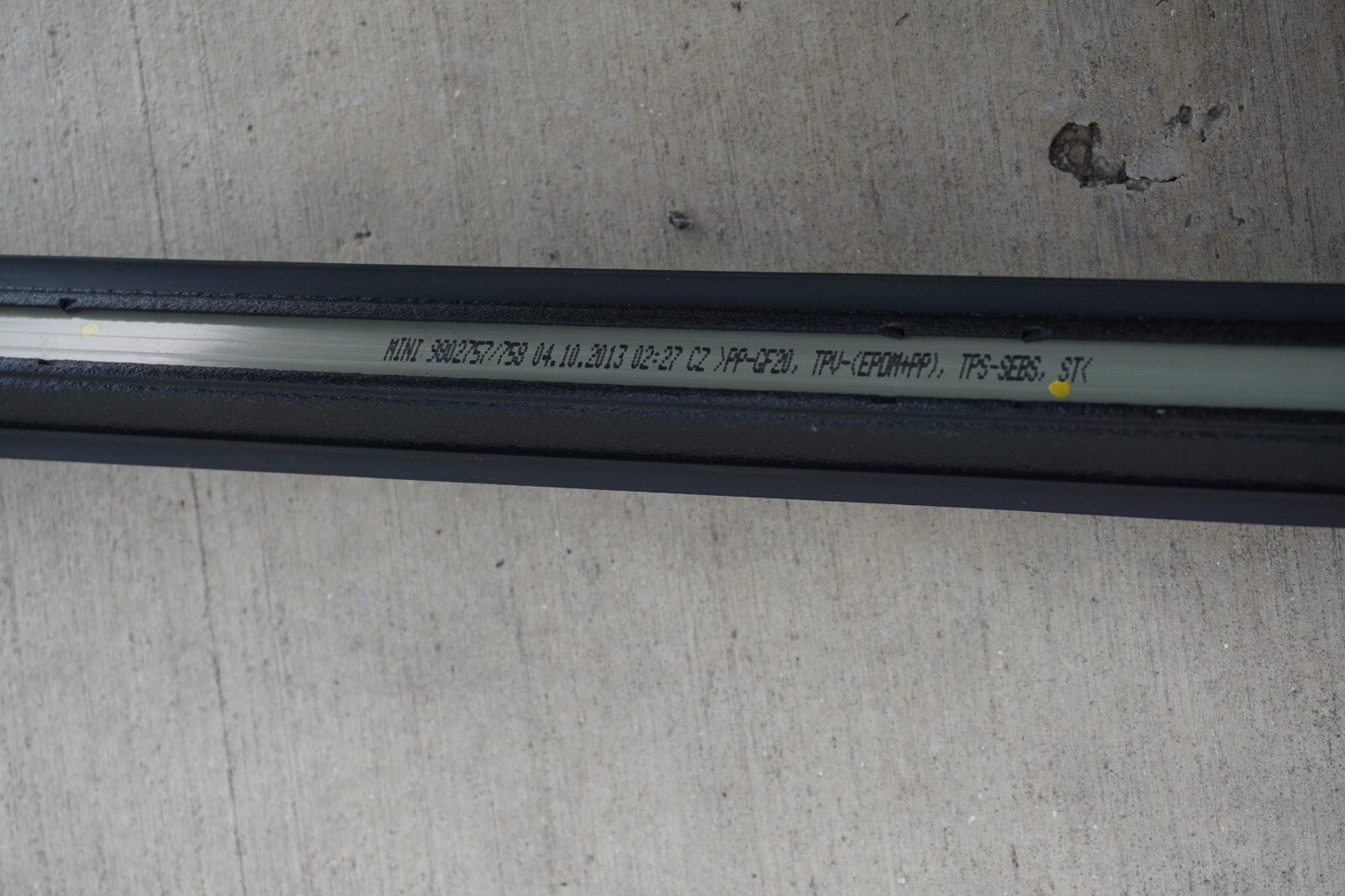 11 - 16 Mini Cooper Countryman R60 Roof Trim Strip Molding Left & Right OEM