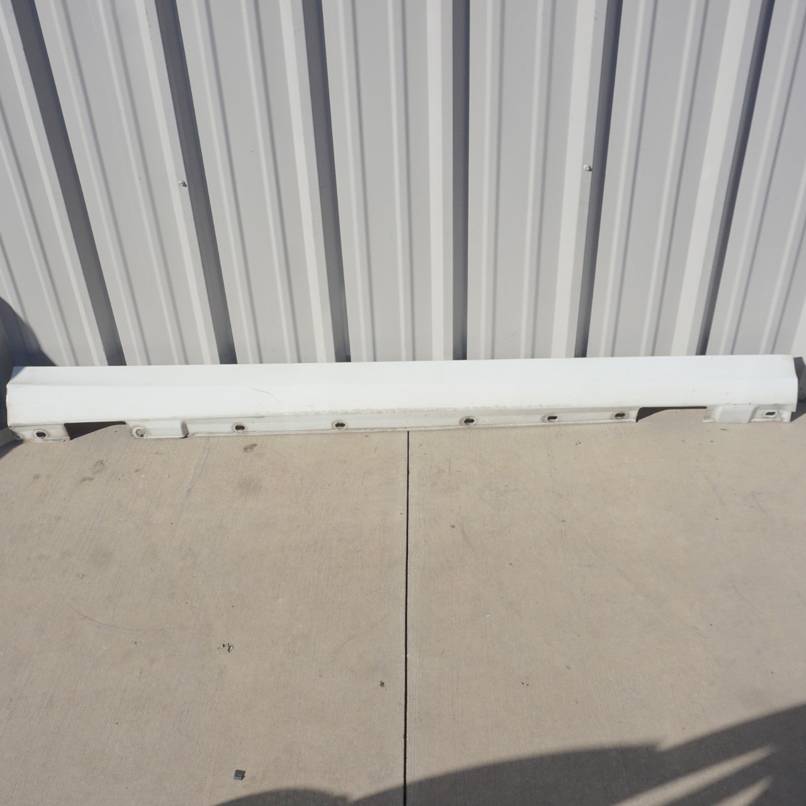 08-14 Mercedes-Benz C300 Right Passenger Side Rocker Panel Skirt Molding OEM