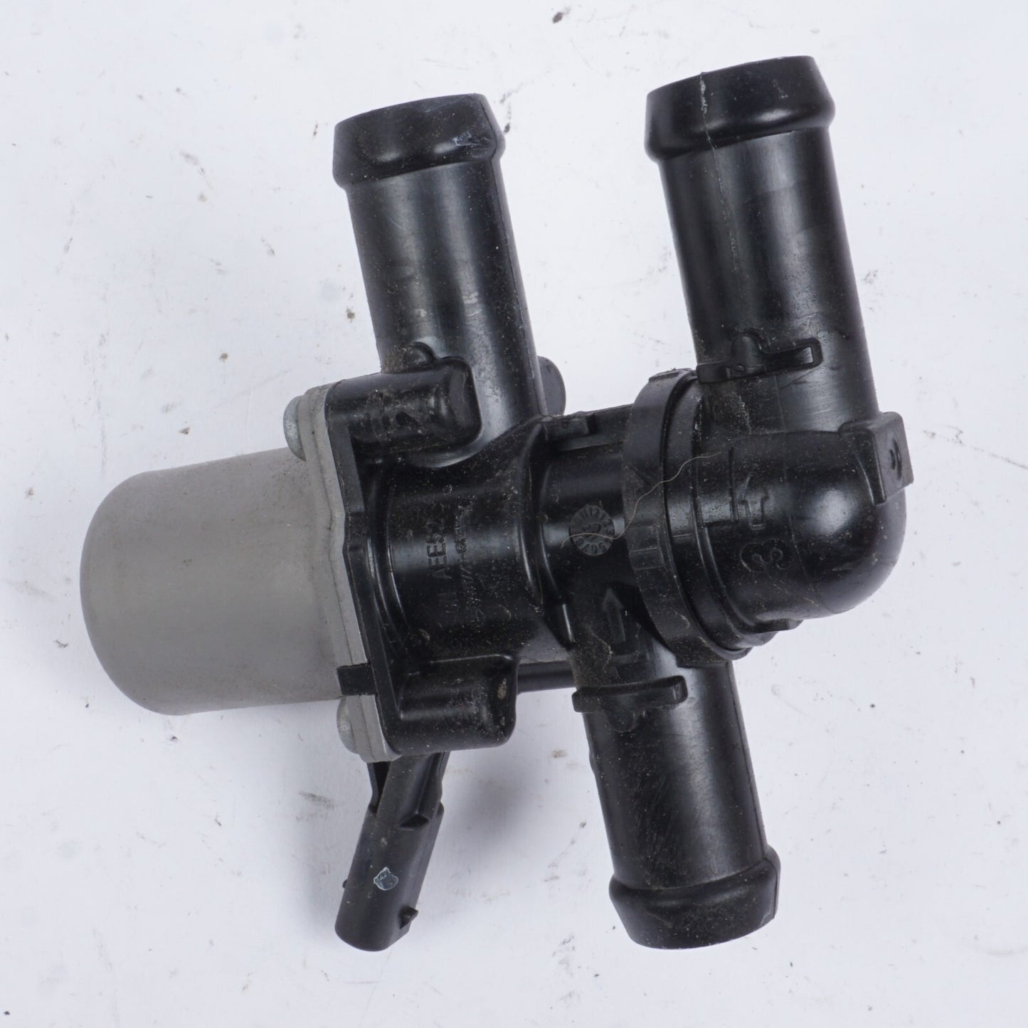 2021 - 2023 Polestar 2 Heater Water Valve OEM