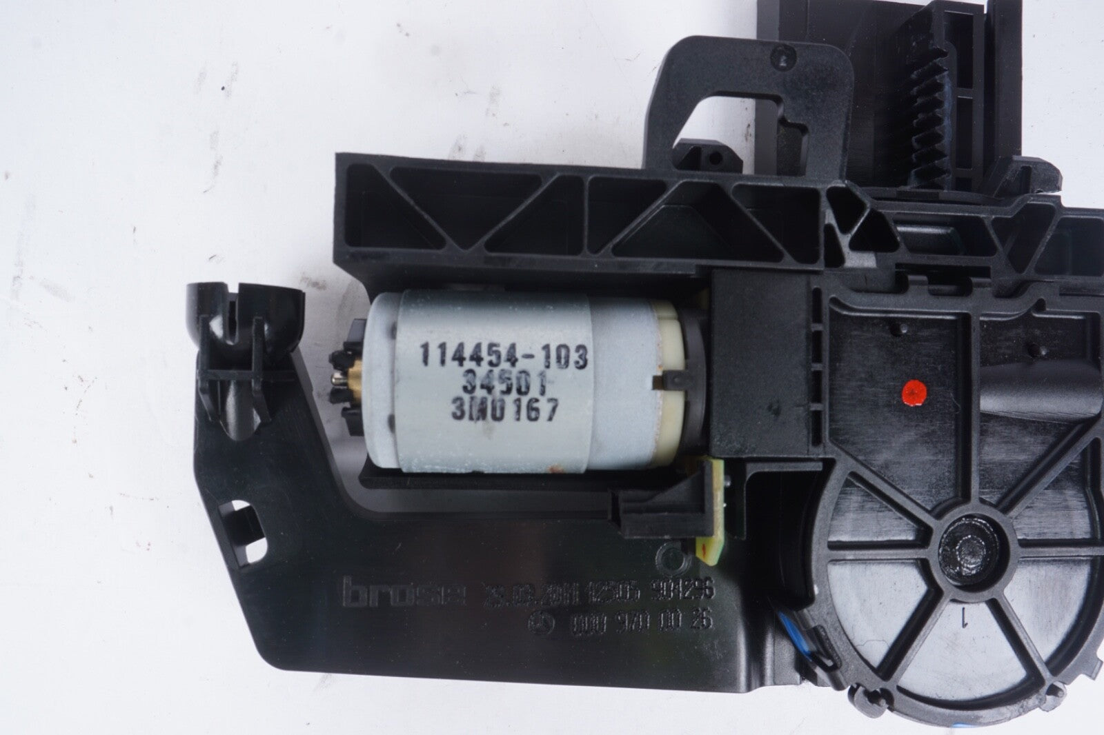 2007-2013 Mercedes Benz E350 Front Seat Power Head Rest Motor 0009700026 OEM