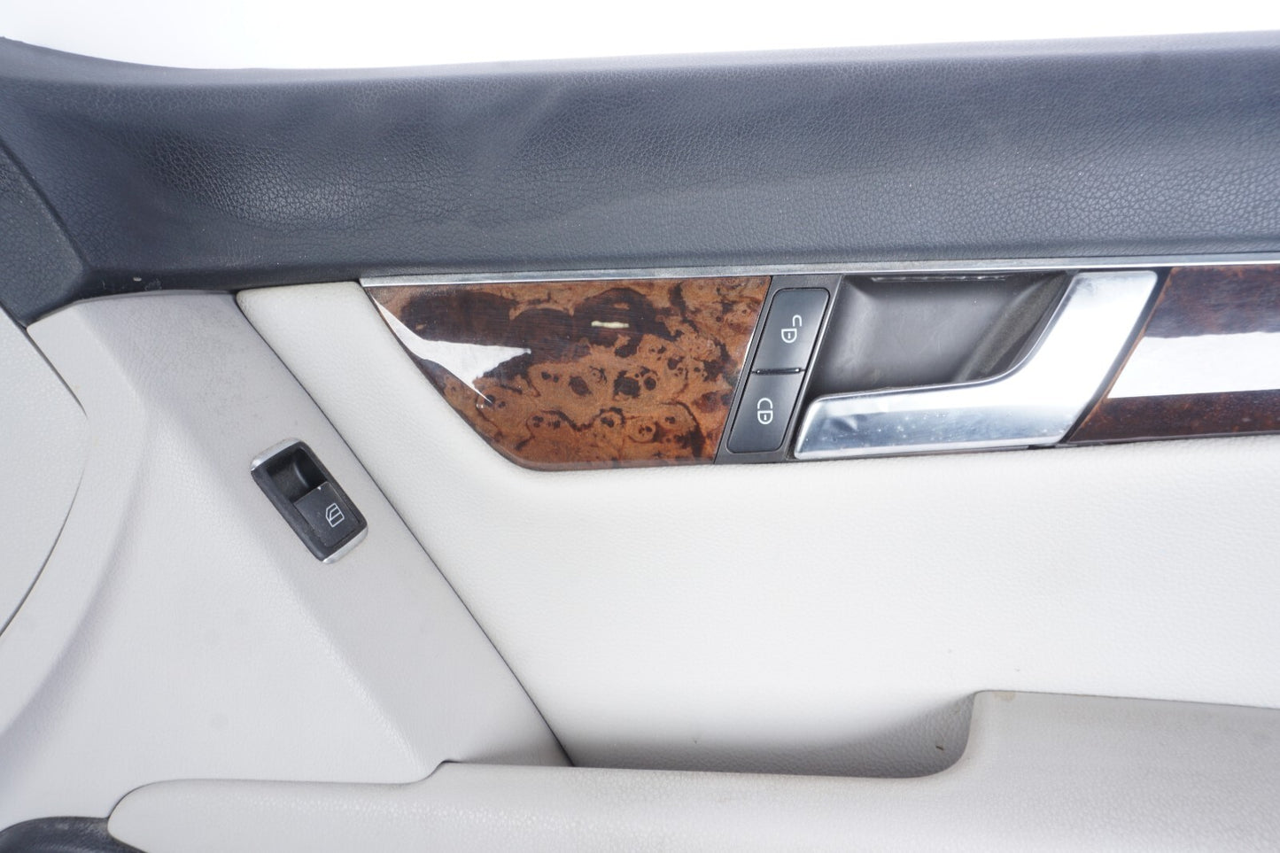 08-14 Mercedes C250 C300 C350 Front Right Passenger Door Panel Trim OEM