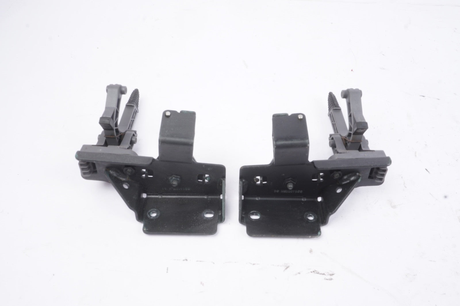 2008 - 2012 Volvo C70 Convertible Roof Latch - Left and Right
