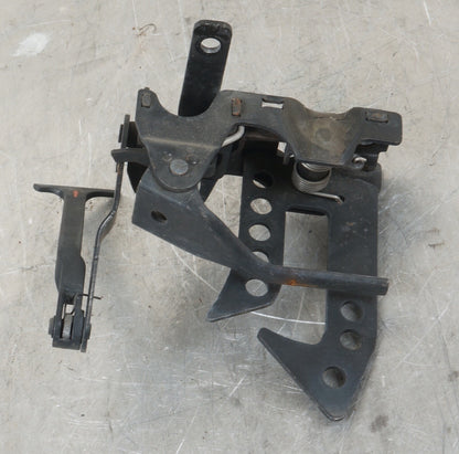 07-13 MERCEDES W221 S-CLASS HOOD LOCK LATCH CATCH MECHANISM 2218800264 OEM