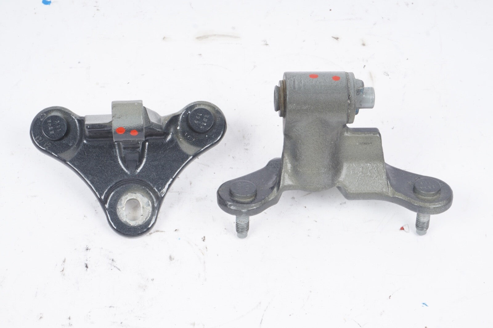 2012-2016 Mercedes E350 W207 OEM RIGHT Driver Side Door Hinges