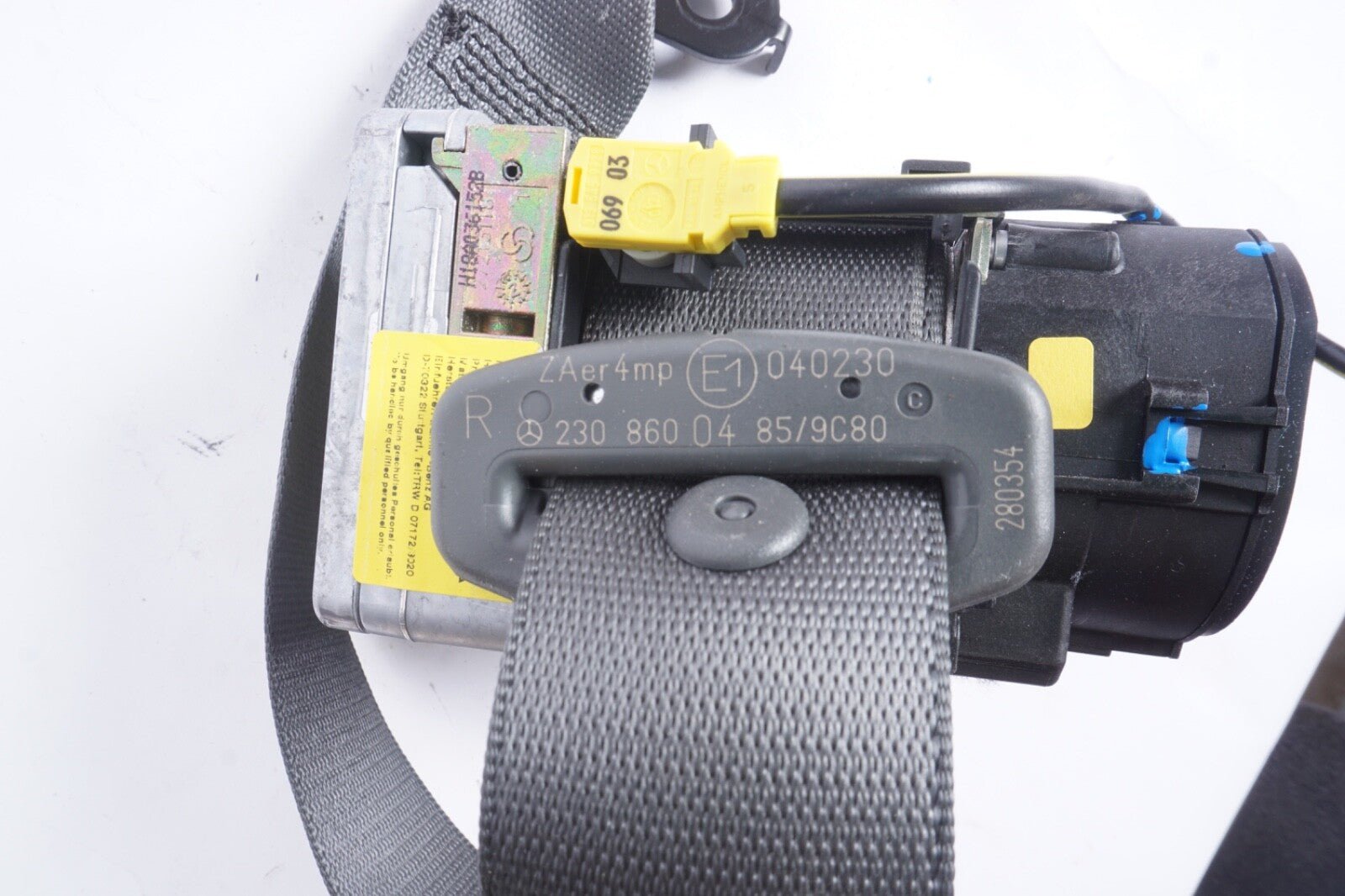 03-06 Mercedes R230 SL500 SL55 AMG Right Side Seatbelt Seat Belt Retractor OEM