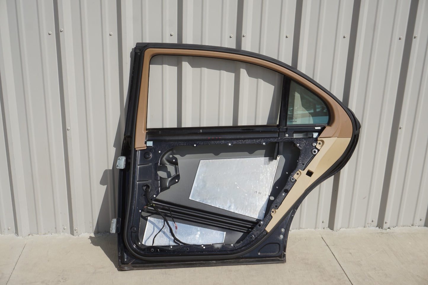 07-13 Mercedes W221 S450 S550 S600 Rear Door Shell Right Passenger Side OEM