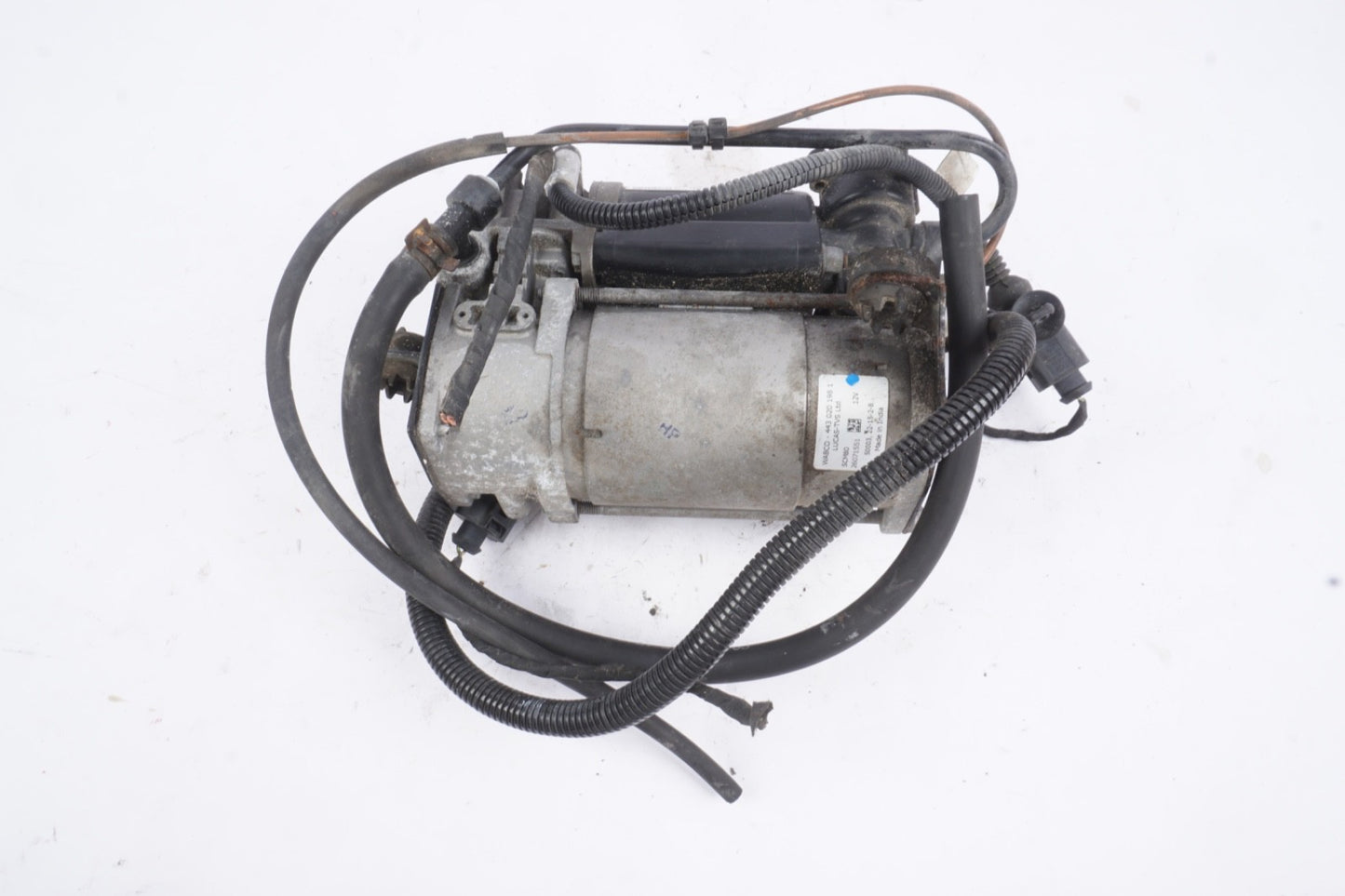 2004 - 2010 Audi A8 D3 Air Suspension Compressor Pump 4E0616007 D