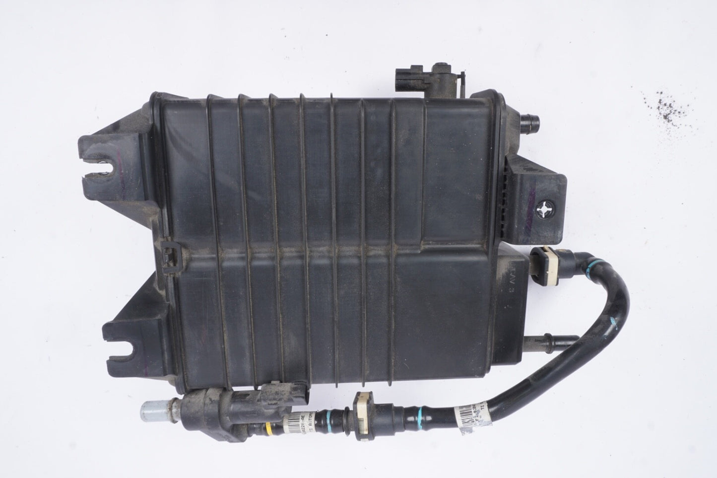 2013-2018 FORD FOCUS  Fuel Vapor Charcoal Canister AS439E857AH
