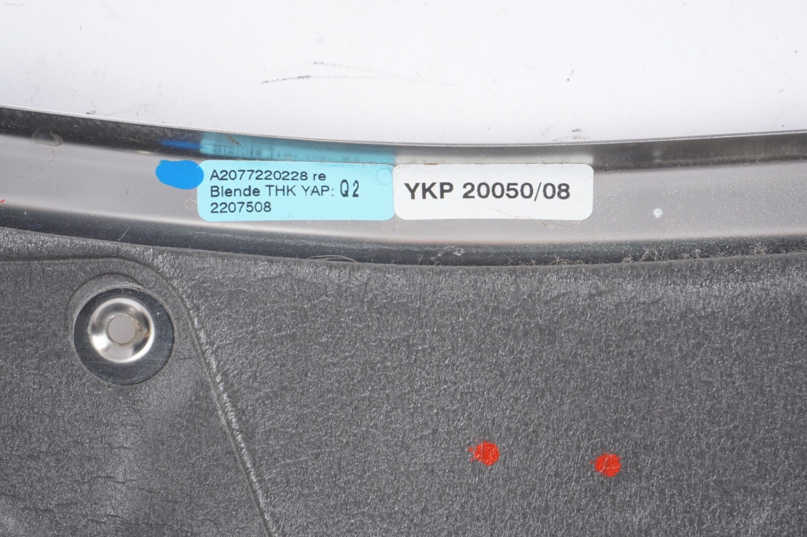 10-17 Mercedes W207 E350 E400 E550 Left and Right Side Door Panel Edge Trim OEM