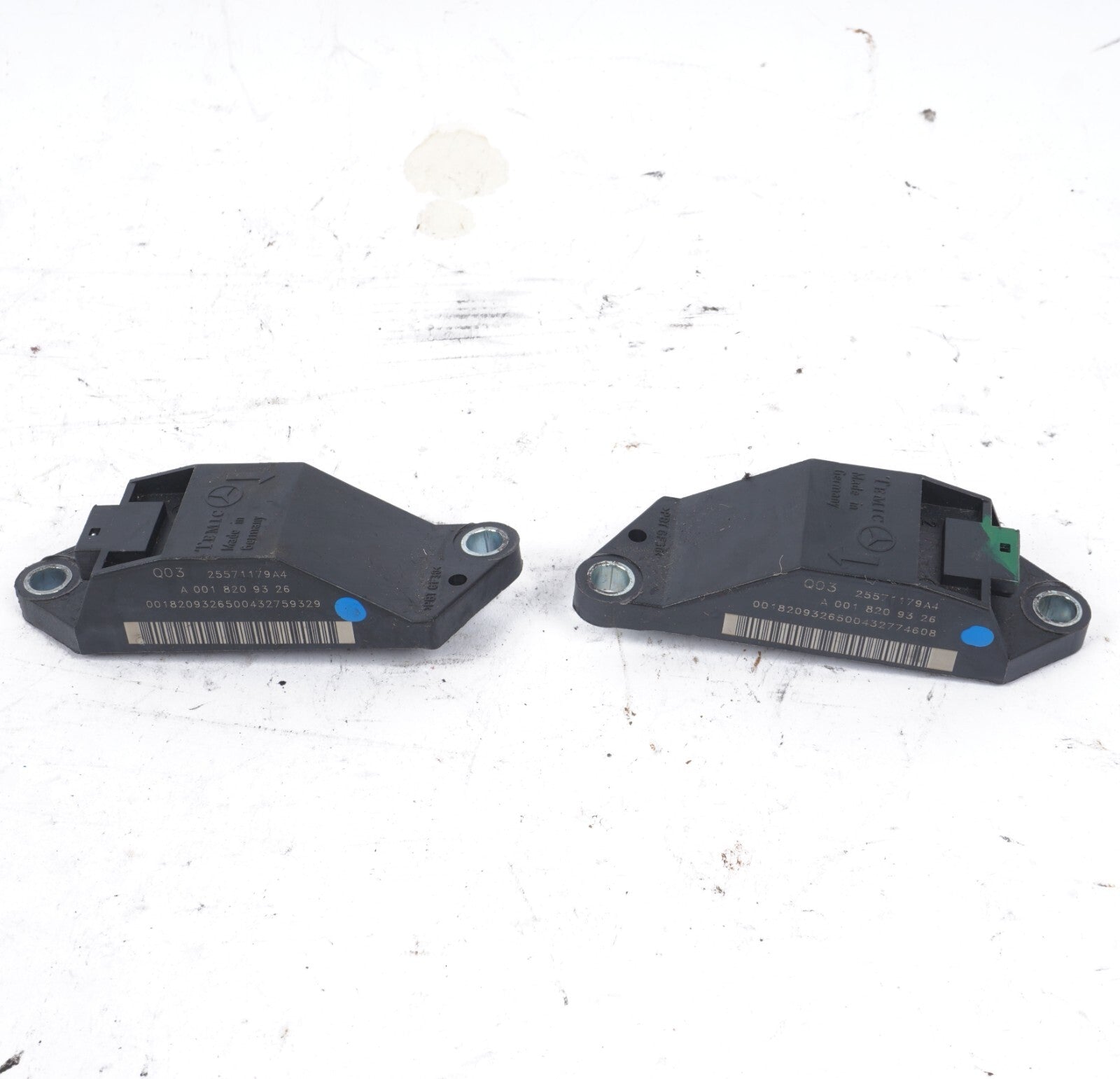 03-08 Mercedes R230 SL500 Sensor A0018209326 SET OF 2 OEM
