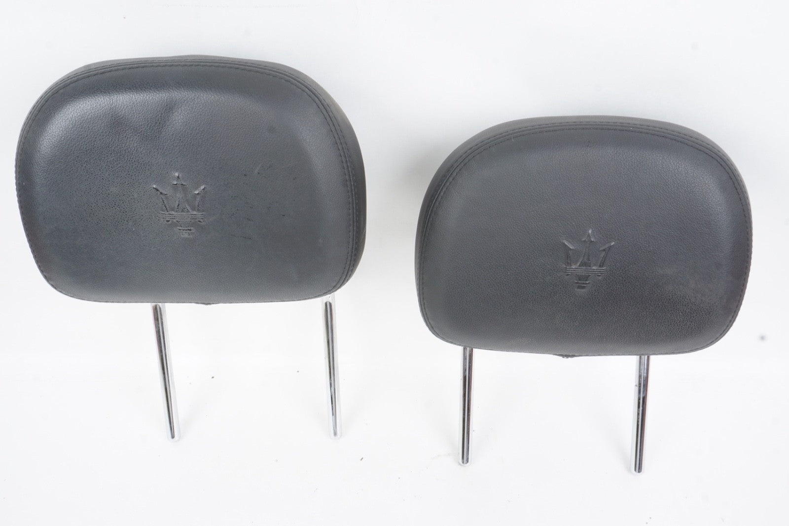 2014 - 2017 MASERATI GHIBLI FRONT LEFT & RIGHT SEAT HEADREST PAIR OEM